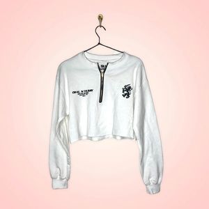 Coal N Terry “south burbs Chicago” white crop long sleeve top (Sz S)